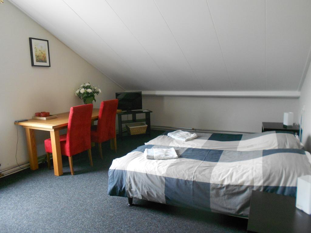 Manege Sanninghoeve B&B Аудега Экстерьер фото